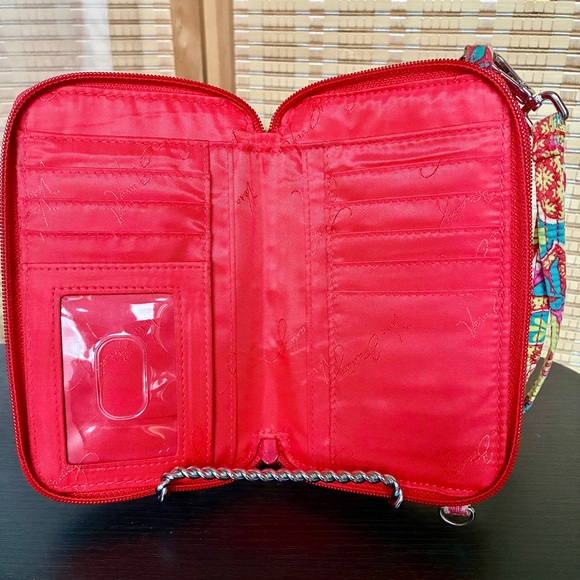 Vera Bradley Paisley in Paradise trifold wallet wristlet - Picture 4 of 10